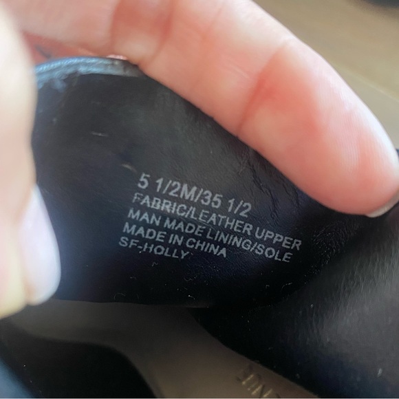 Saks Fifth Avenue leather booties, black size 5.5 - Picture 5 of 10